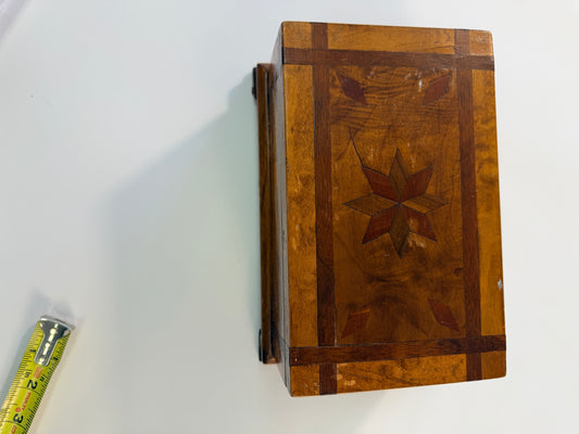 Georgian Tea Caddy with Geometric Star