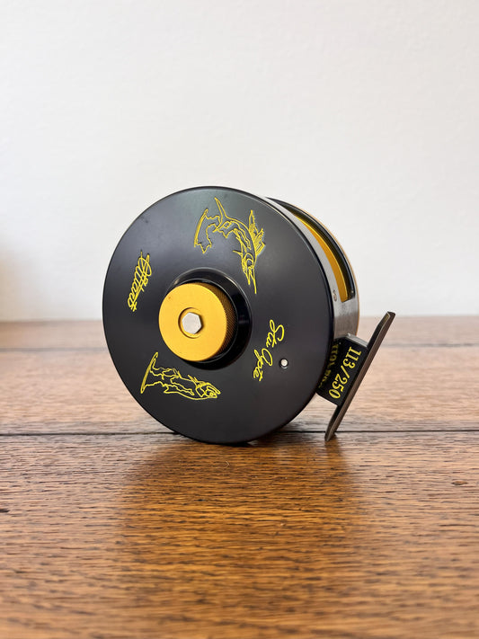 Ari'T Hart and Stu Apte Tarpon/Sailfish Reel 113/250