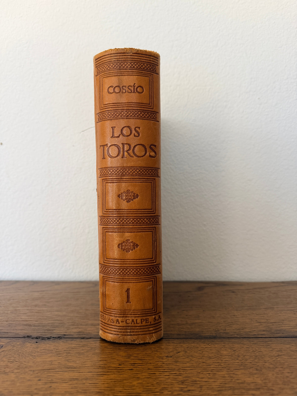Los Toros - Tratado Técnico e Histórico by Jose Maria De Cassio