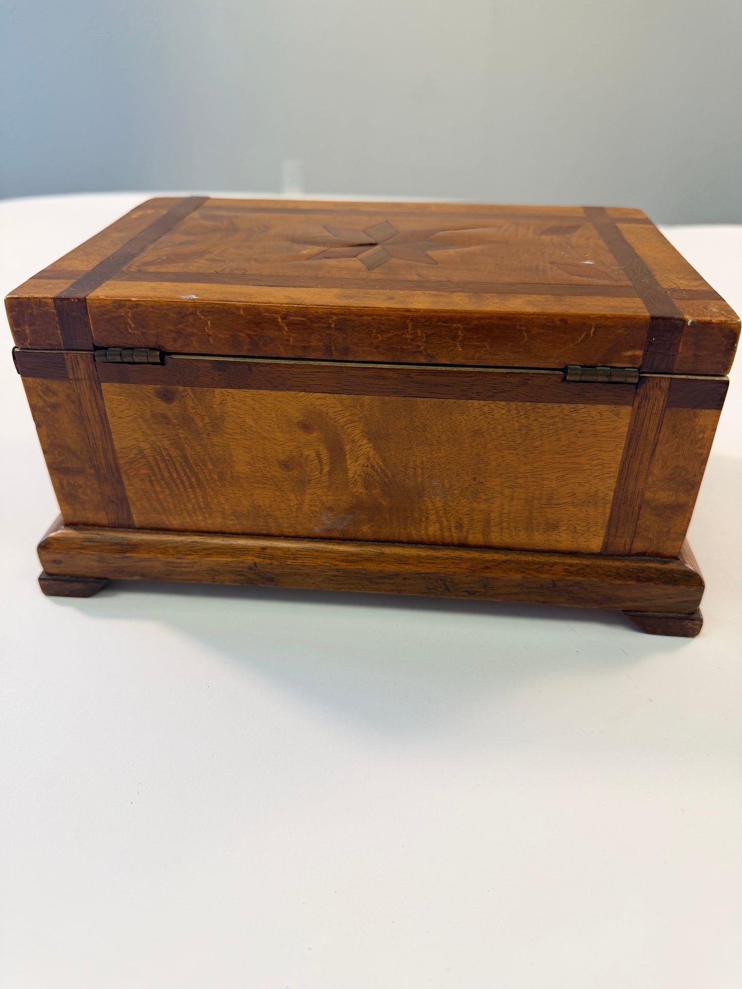 Georgian Tea Caddy with Geometric Star