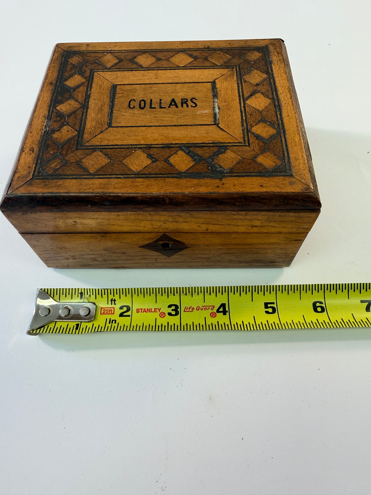 Victorian Collar Box