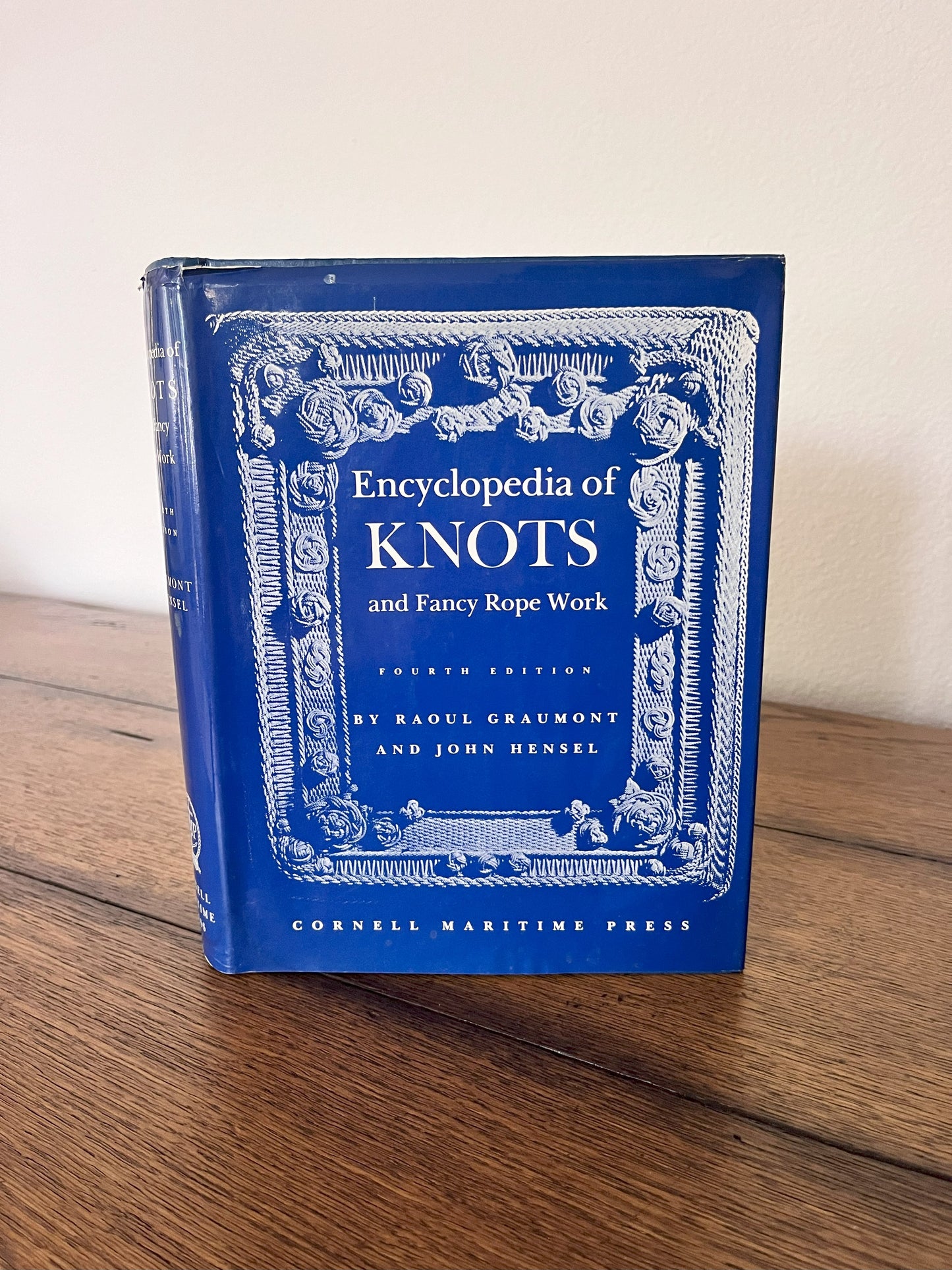 Encyclopedia of Knots and Fancy Rope Work by Raoul Graumont and John Hensel