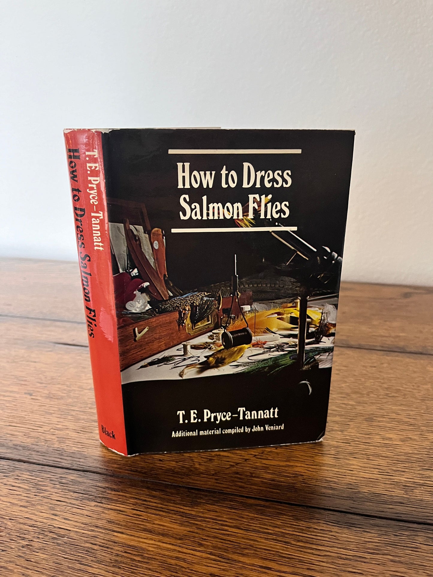 How to Dress Salmon Flies by T.E. Pryce-Tannatt